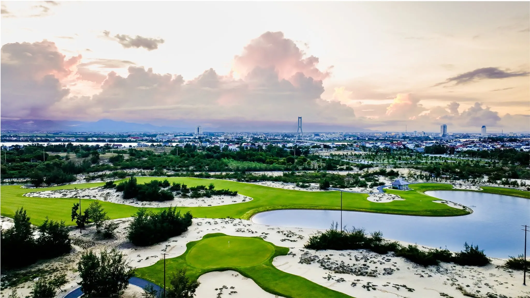 Blue Diamond Golf Links